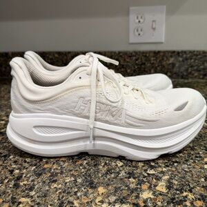 Hoka Women's All-White Athletic Shoes Bondi 9 ladies size 10.5